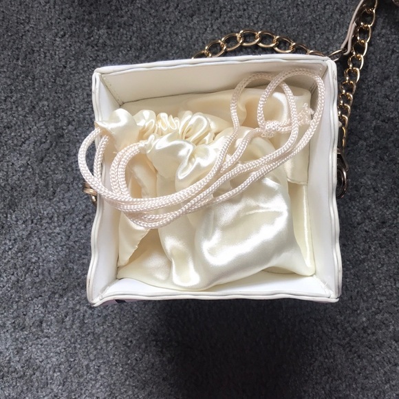 Popcorn Handbag - Picture 6 of 7